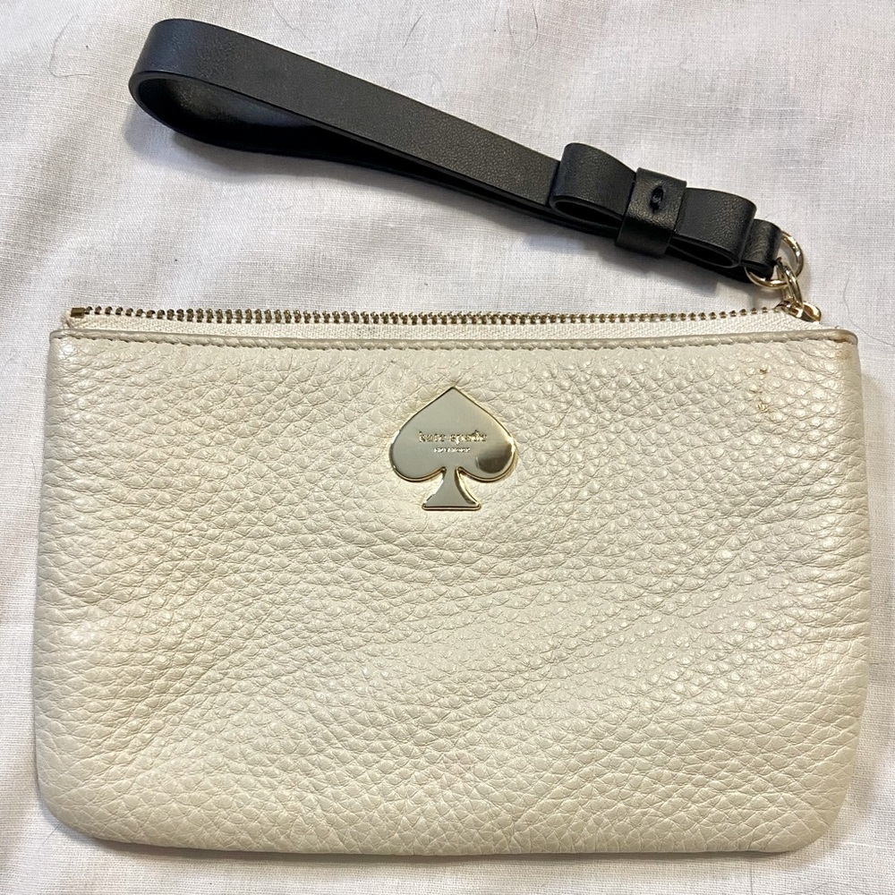 Womens Kate Spade Pebble Leather Wristlet Wallet Large White & Black - Picture 1 of 4